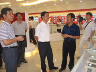 南平市委副書記黃福清、市委常委統(tǒng)戰(zhàn)部部長黃健平一行視察虹潤公司