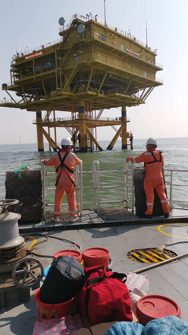 虹潤不怕遠(yuǎn)征難，直掛云帆濟滄海-虹潤儀表為海上風(fēng)電運行保駕護航